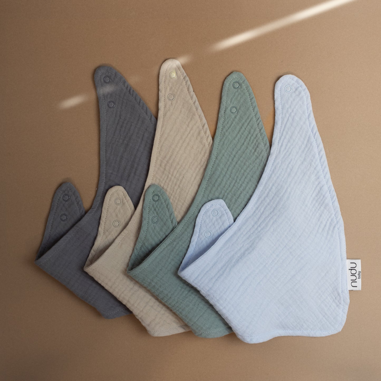 
                  
                    Musselin Halstücher 4-teilig (Babybalu, Mintgrün, Beige- Taupe, Grau)
                  
                